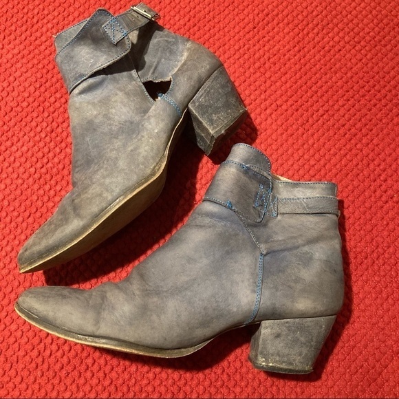 FREE PEOPLE Sz 40 Belleville Ankle Booties Side Buckle Made in Portugal - Picture 4 of 8